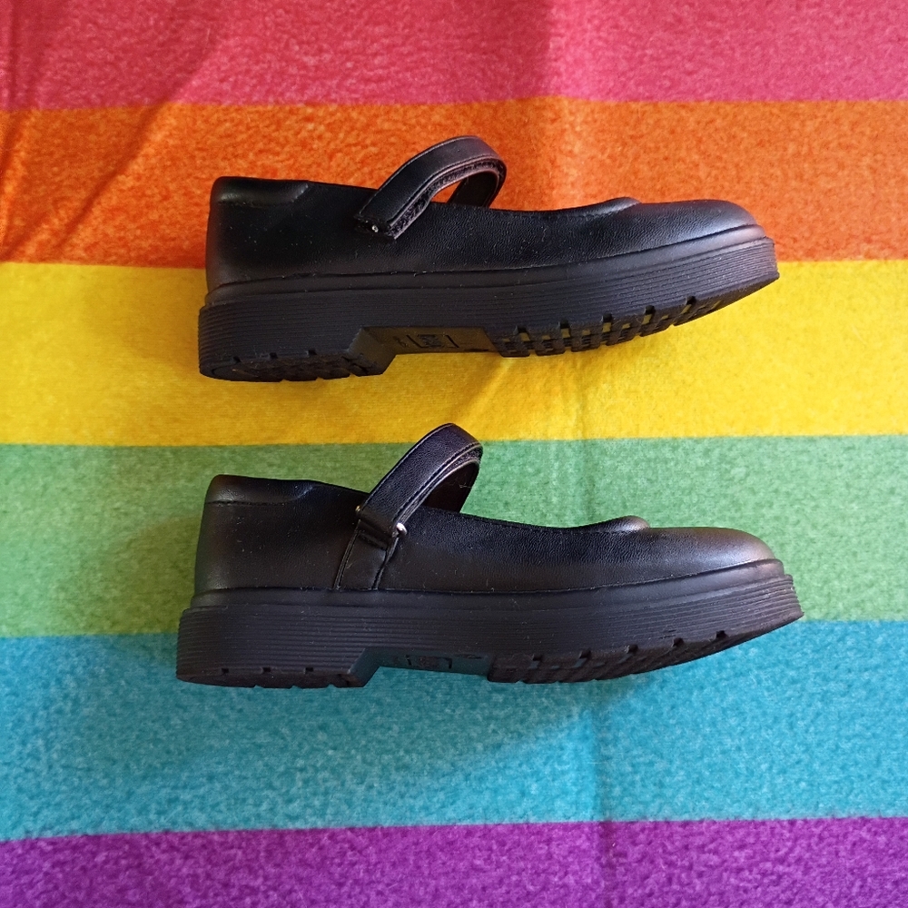 Place Size Little Kid 13 Black Mary Janes - Picture 5 of 7